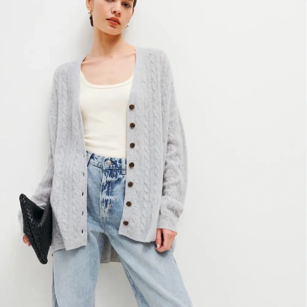 Reformation Giusta Oversized Cashmere Button Cardigan in Light Grey $298 MSRP - Picture 1 of 13